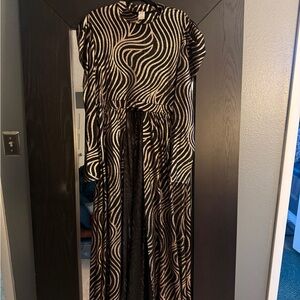 Stylish Black and Gold Women's Blouse